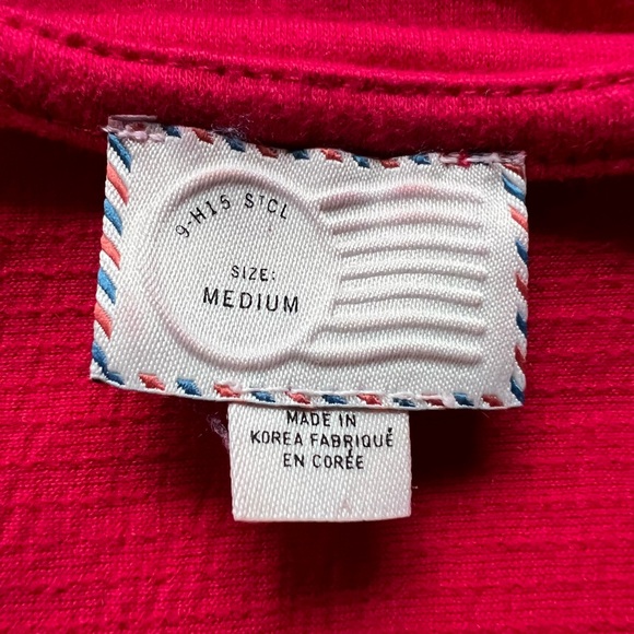 Not your average tee, hot pink, unusual neck line & unique details - Picture 5 of 5